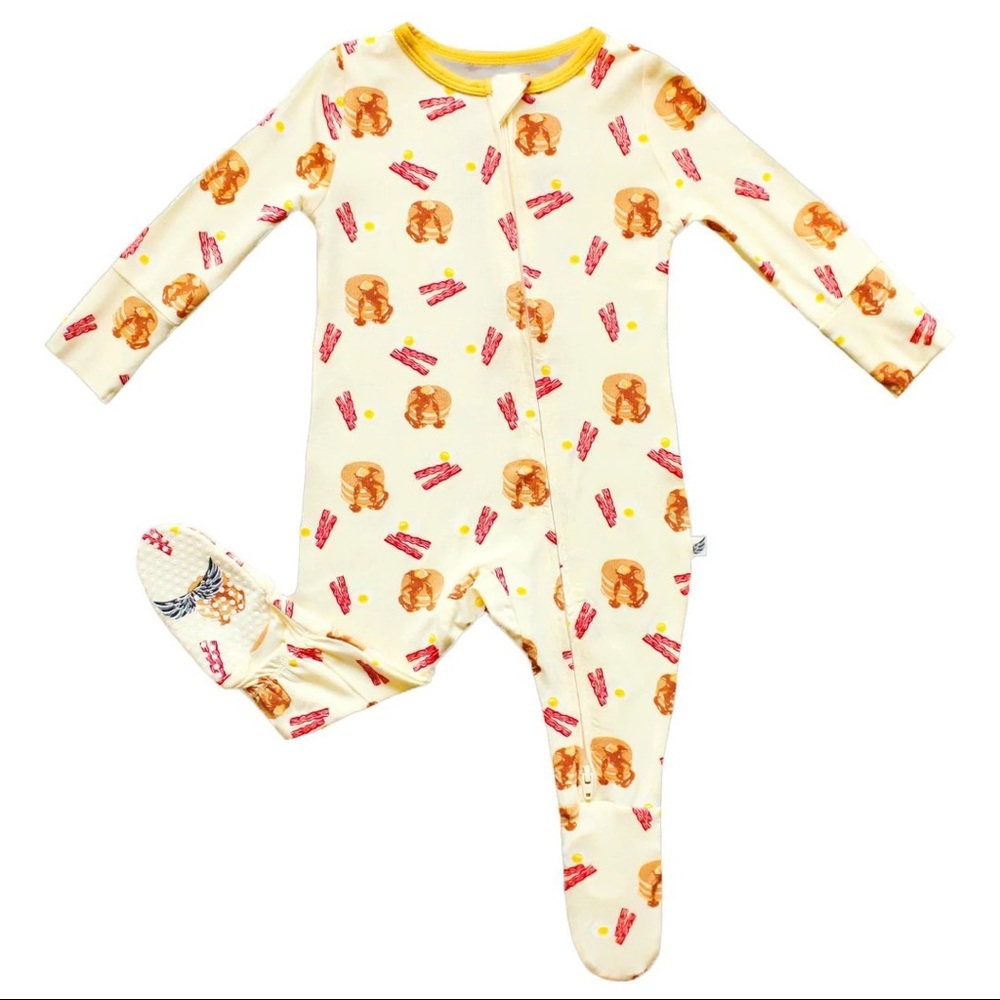 NWOT Free Birdies Footie 3-6 Months Buttermilk Pancakes & Bacon